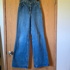 Hash Jeans. Vintage women’s jeans. Approximately size 25/26.